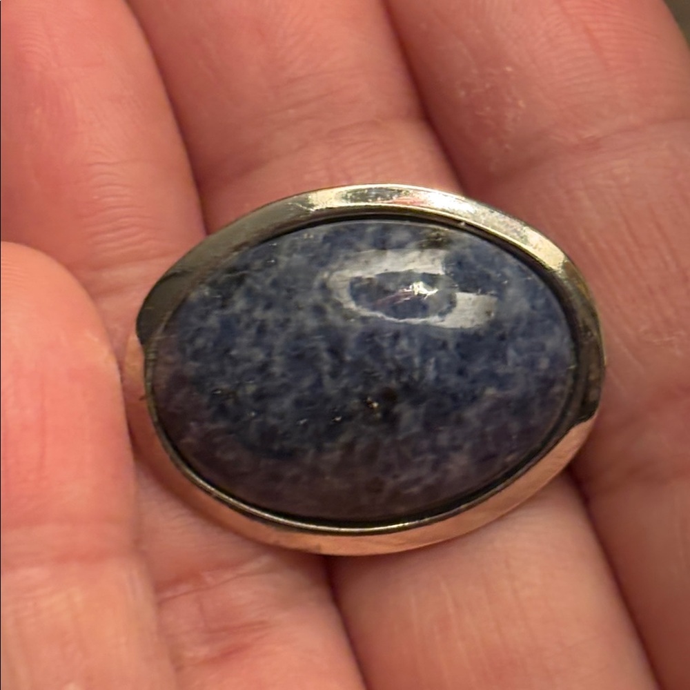 Vintage Stone Sodalite Brooch - Picture 7 of 7